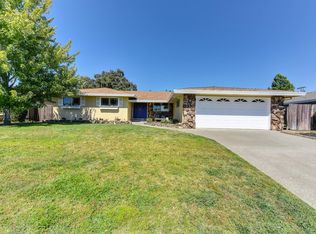 7037 13th St, Sacramento, CA 95831