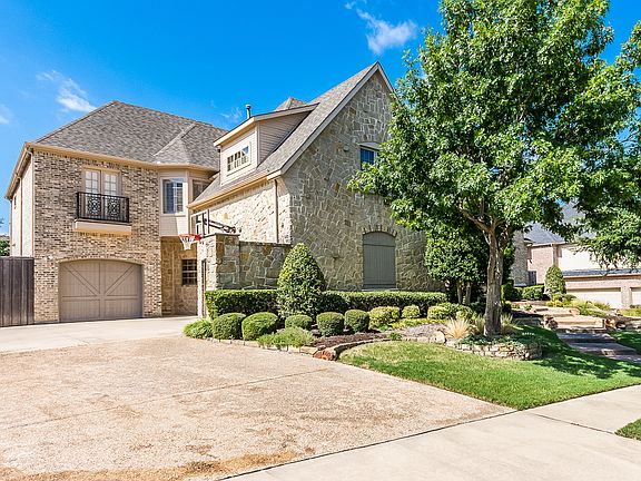 4th image of 6640 Woodland Hills Ln