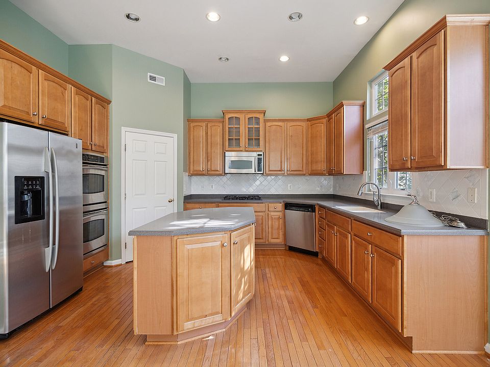9135 Lake Parcel Dr Fort Belvoir, VA, 22060 Apartments for Rent Zillow