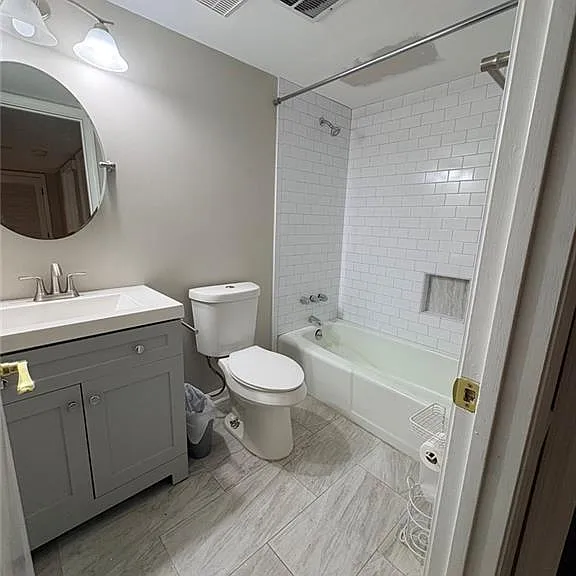 212 W Highland Ave — Photo 4