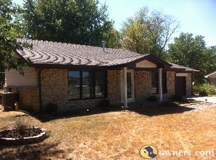 34 Birch Dr, Chatham, IL 62629
