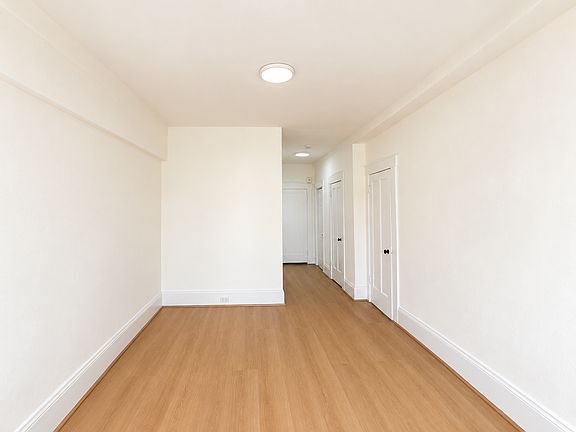 5th image of 929 Ofarrell St #21