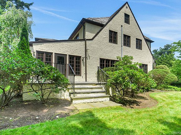 5th image of 46 Fenimore Rd