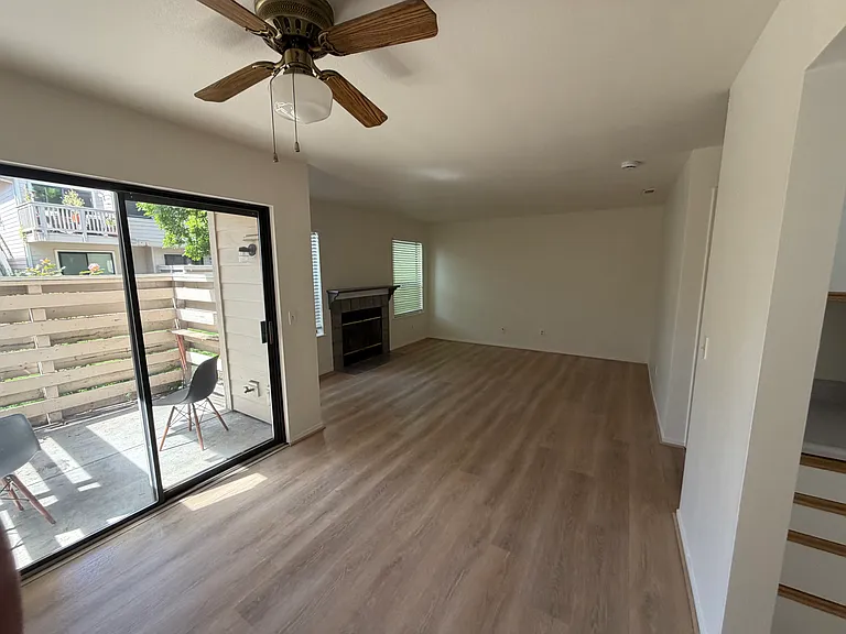 425 Mission Blvd — Photo 11