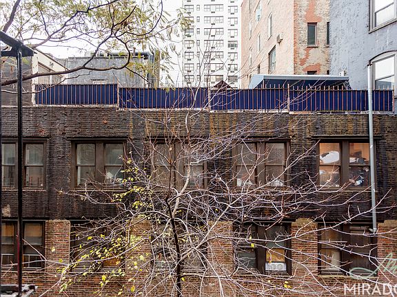 5th image of 65 4th Ave APT 3B