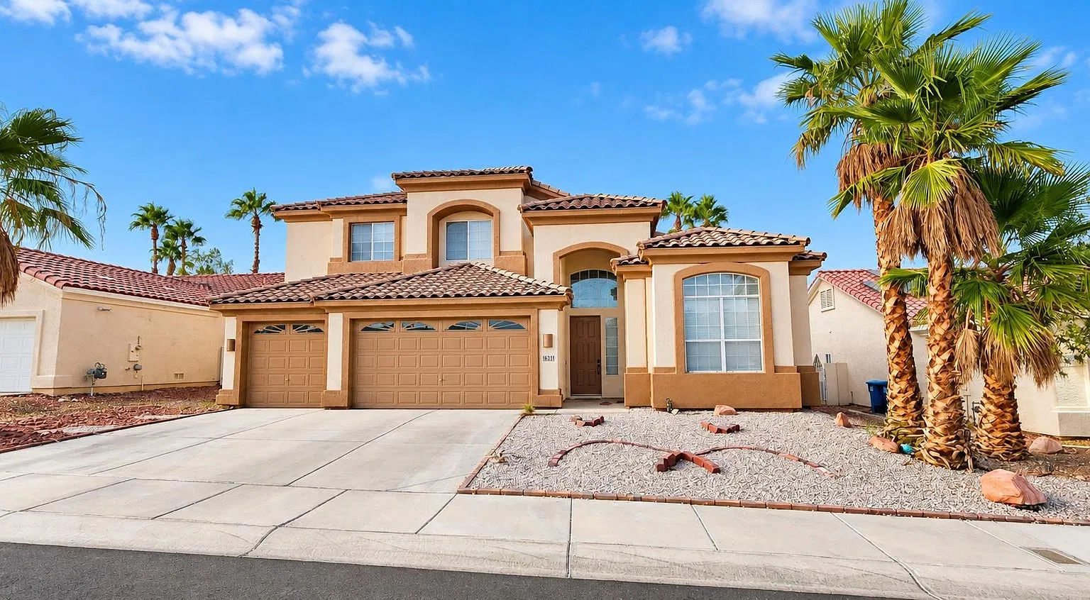 8520 Highland View Ave — Photo 2