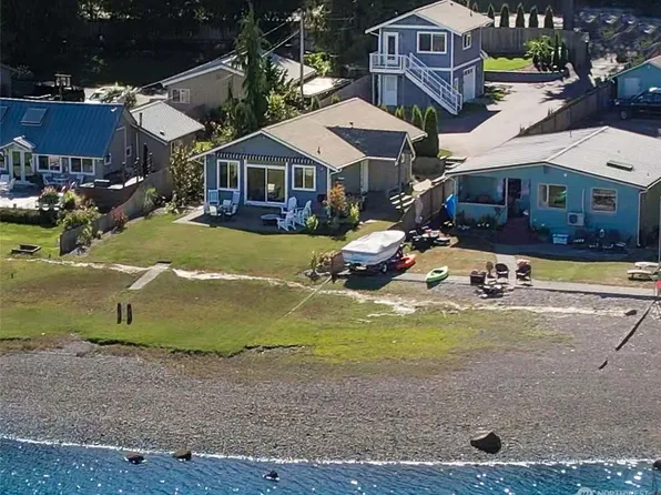 7570 E Grapeview Loop Road, Allyn, WA 98524