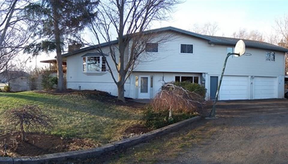 1st image of 1779/81 Buckskin Ln