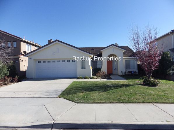 883 Chamise Dr
