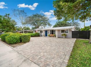 10020 SW 82nd Ter, Miami, FL 33173