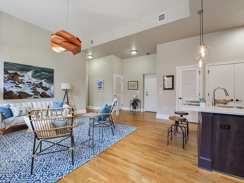 1st image of 2525 College St APT 1119