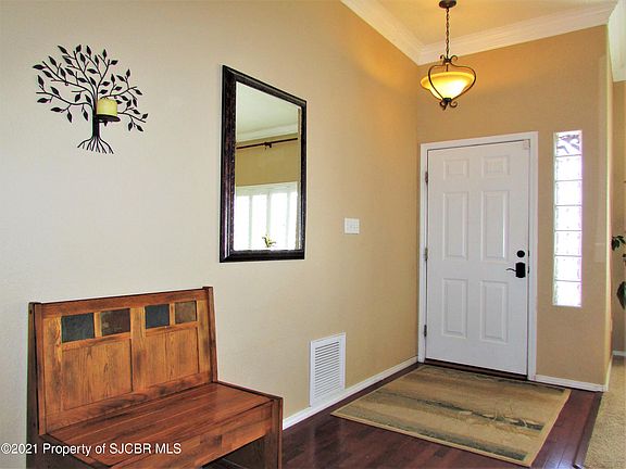 3rd image of 4912 Kingsway Dr
