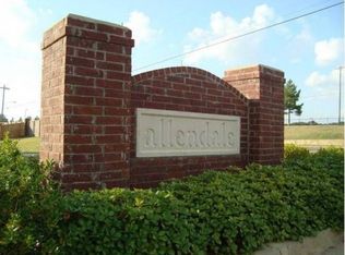 7840 Allen Ridge Ln, Olive Branch, MS 38654