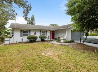 818 Eunice Dr, Tarpon Springs, FL 34689