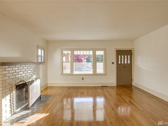 3rd image of 16 N Franklin Ave