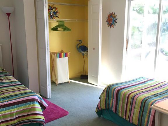 3rd Bdr w/ Pool Access