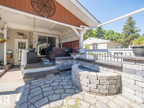 3rd image of 37 Sunnyside Cres