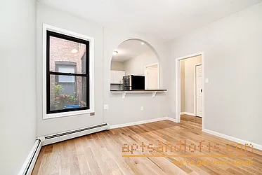 Rented by aptsandlofts.com