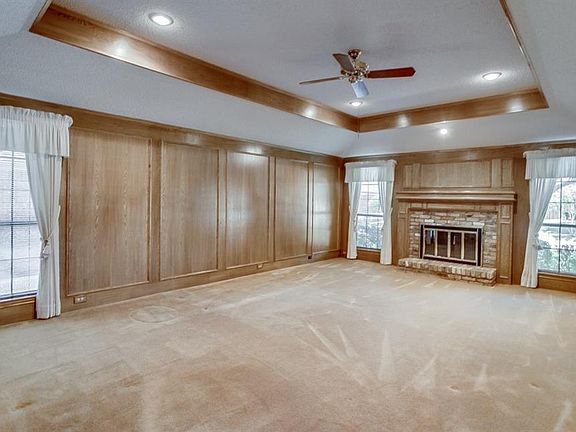 2nd image of 2670 Honeysuckle Dr