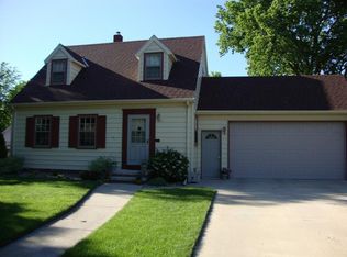 708 Monongalia Ave SW, Willmar, MN 56201