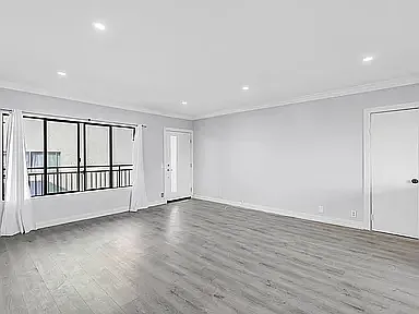 2 bed, 1100 sqft, $4,375 — Photo 2