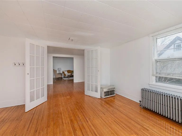 54 Sanford St #A — Photo 11