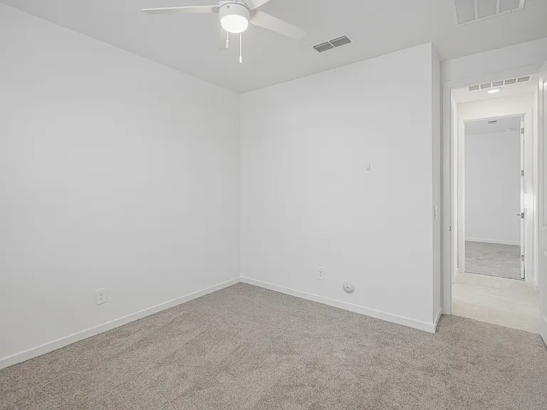 2520 E Grenache Rd — Photo 6