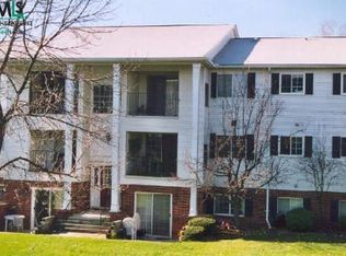 450 Baldwin Ave APT 53, Rochester, MI 48307