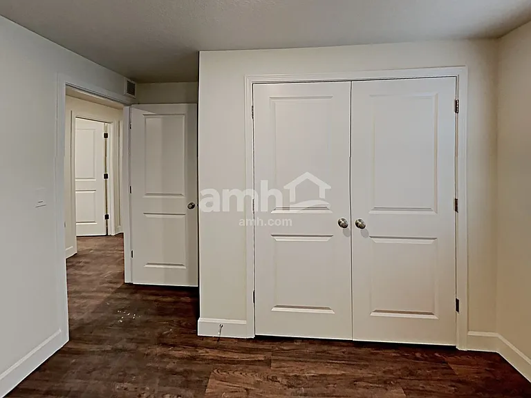 2381 E Frontier St — Photo 17