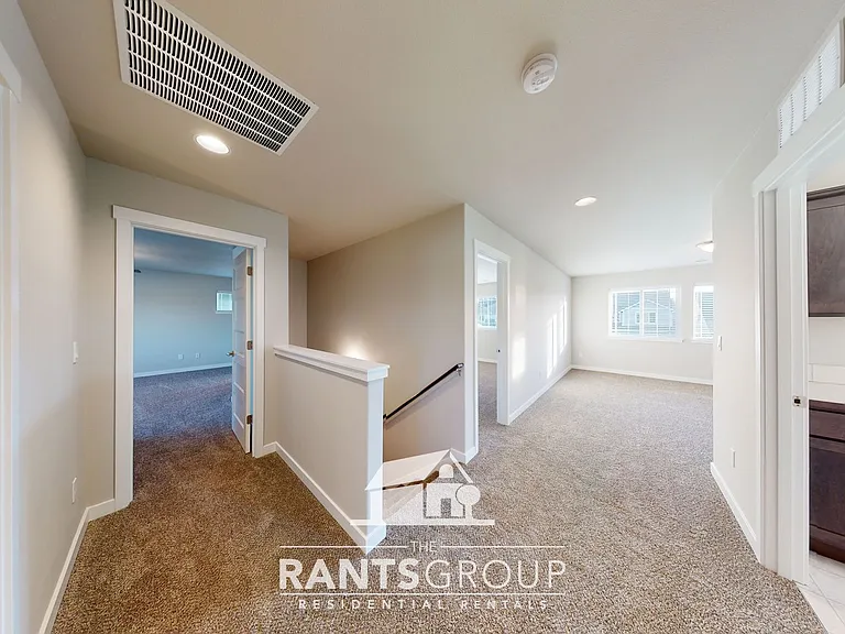 9734 Rayla Ct SE — Photo 16