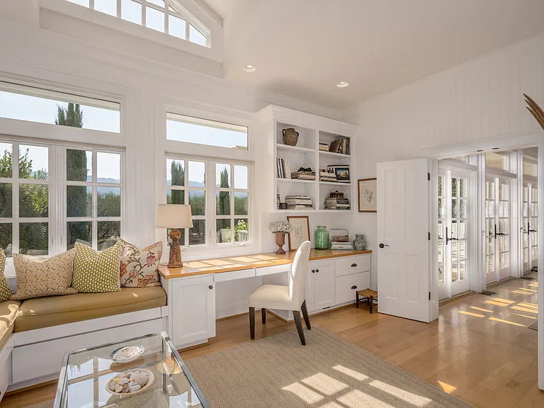950 Mee Ln — Photo 18