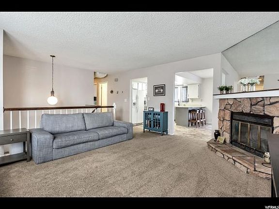 4th image of 3351 S Hunter Ct