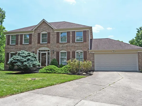 6677 Old Station Dr, West Chester, OH 45069