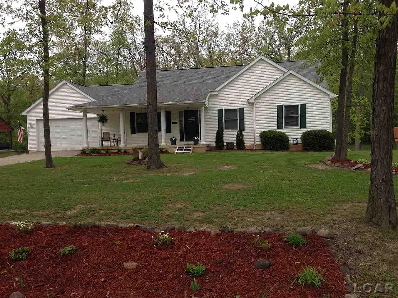 7700 Norfolk Dr photo 1