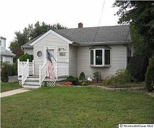 1st image of 24 Willow St