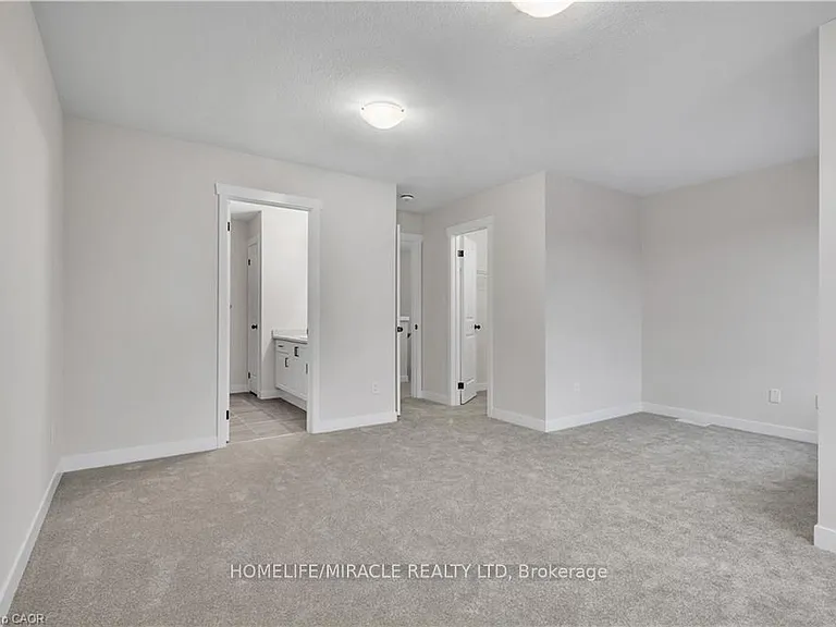 19 Wilkinson Ave — Photo 6