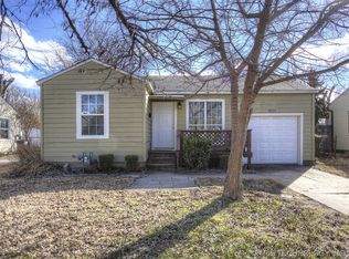 2824 E 2nd St, Tulsa, OK 74104
