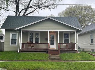 1308 Summer St, Burlington, IA 52601
