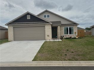 17 Fallen Oak Dr, Conway, AR 72032