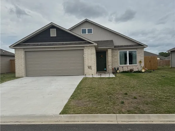 17 Fallen Oak Dr, Conway, AR 72032