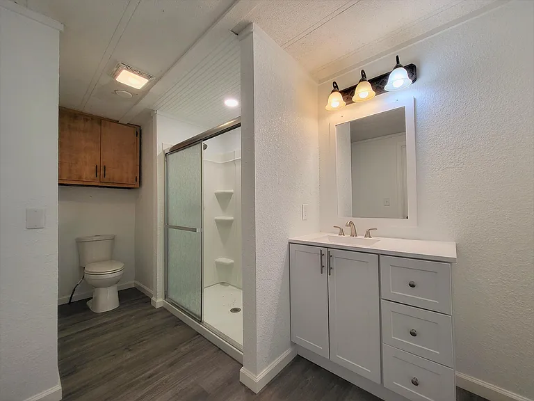21531 Cherry Hollow Dr — Photo 15