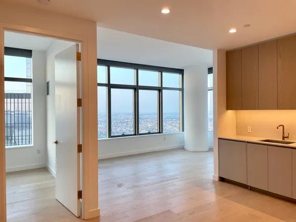 3 Court Square image 4 of 10