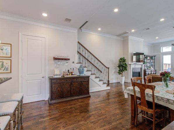 5704 Petty St, Houston, TX 77007
