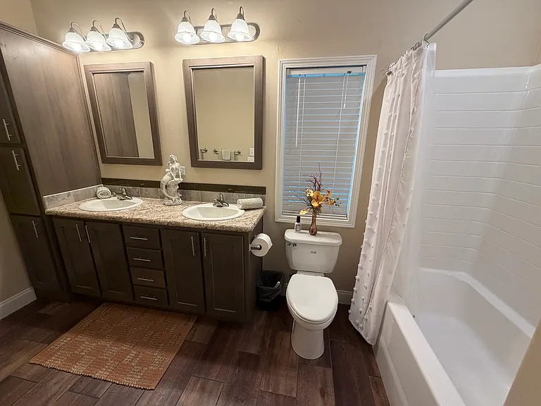 211 Hummingbird Ln — Photo 16