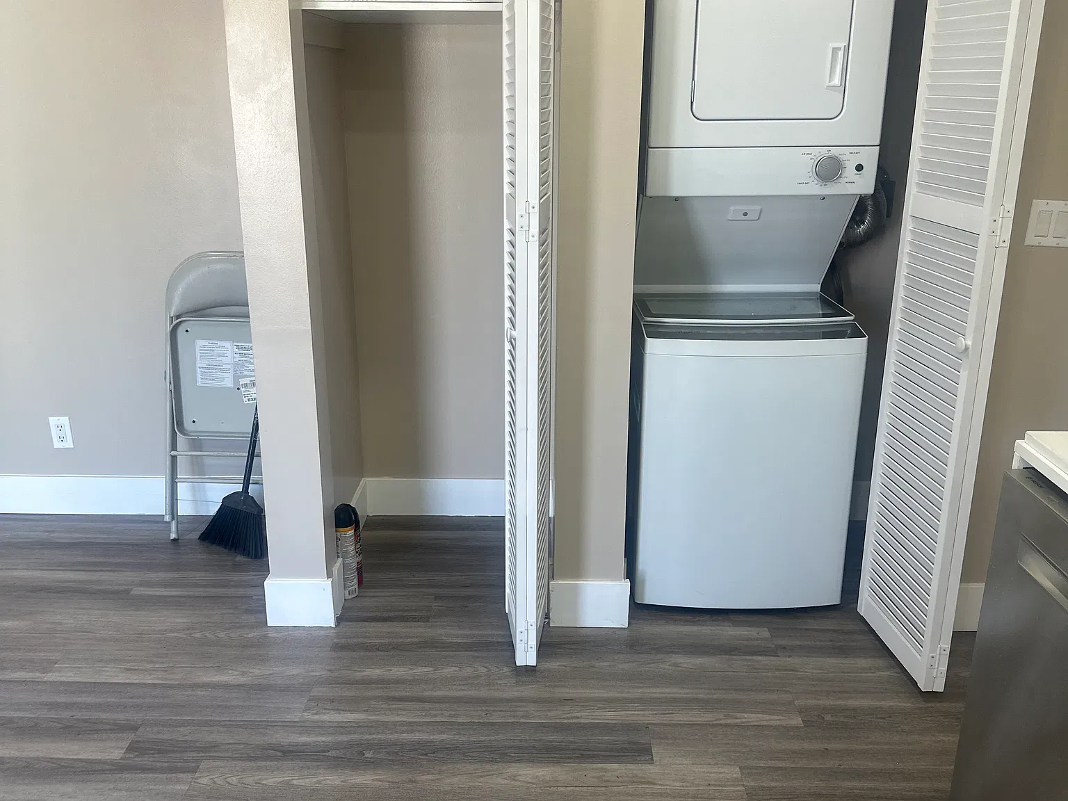 2 bed, 1000 sqft, $2,950 — Photo 4
