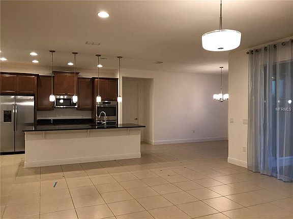 3rd image of 1601 Kingfisher Ct