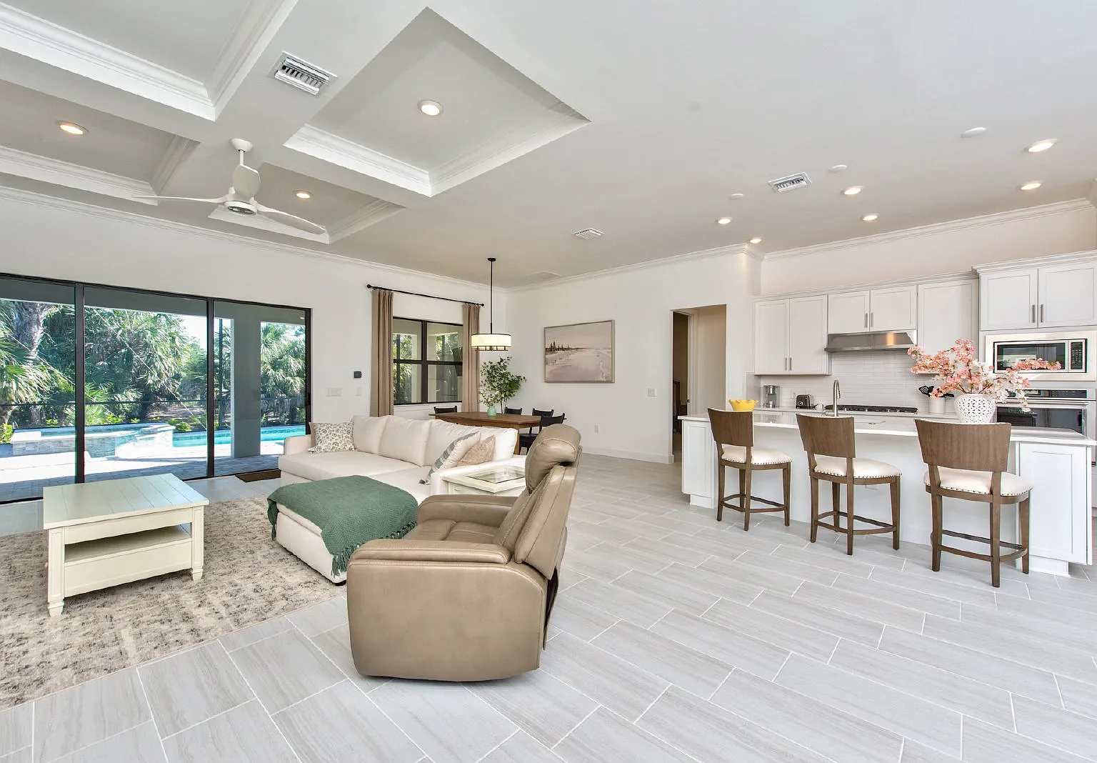 3 bed, 3.0 bath, 2257 sqft, $20,000 — Photo 2