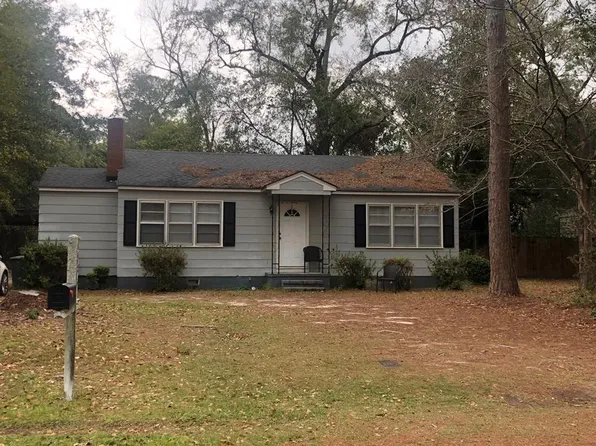 324 Canna Dr, Valdosta, GA 31602