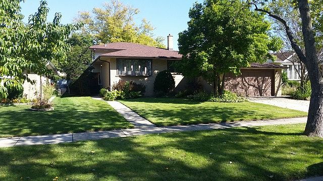 1st image of 562 Debra Dr