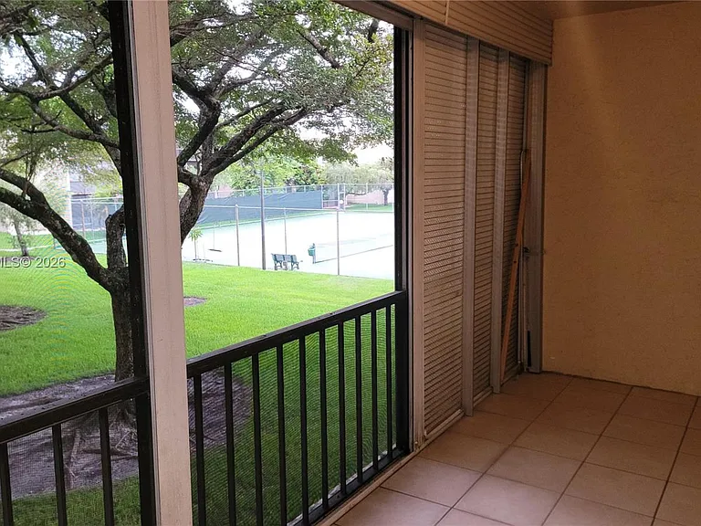 8401 SW 107th Ave #234E — Photo 25